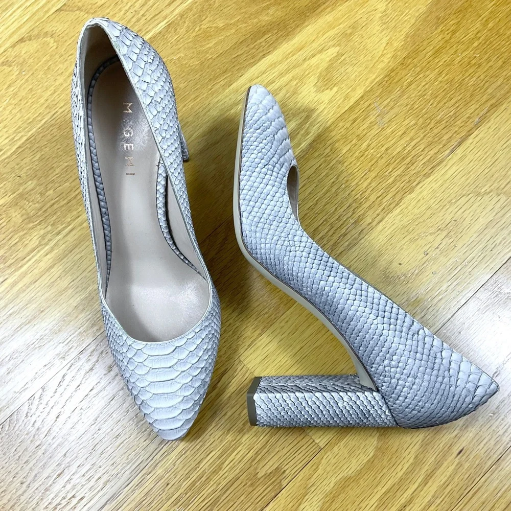 M. Gemi Heels Gray Faux Snakeskin Lustro (39.5, 8.5)